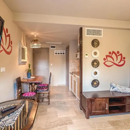 Апартаменты One-bedroom In