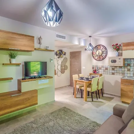 Апартаменты One-bedroom In Шиофок